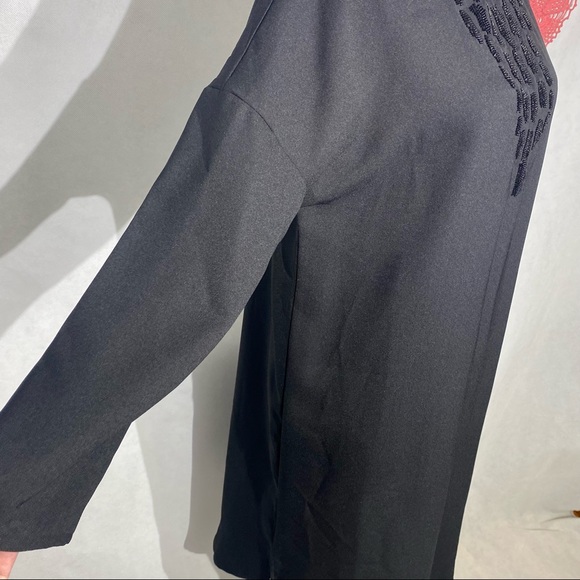 Stile Benetton NWT Black Beaded Neck Line Dress Medium - Picture 4 of 13